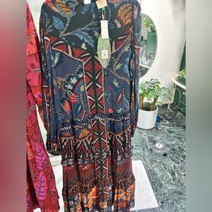 Nwt xl far Rio dress as seen on Kelly Clarkson